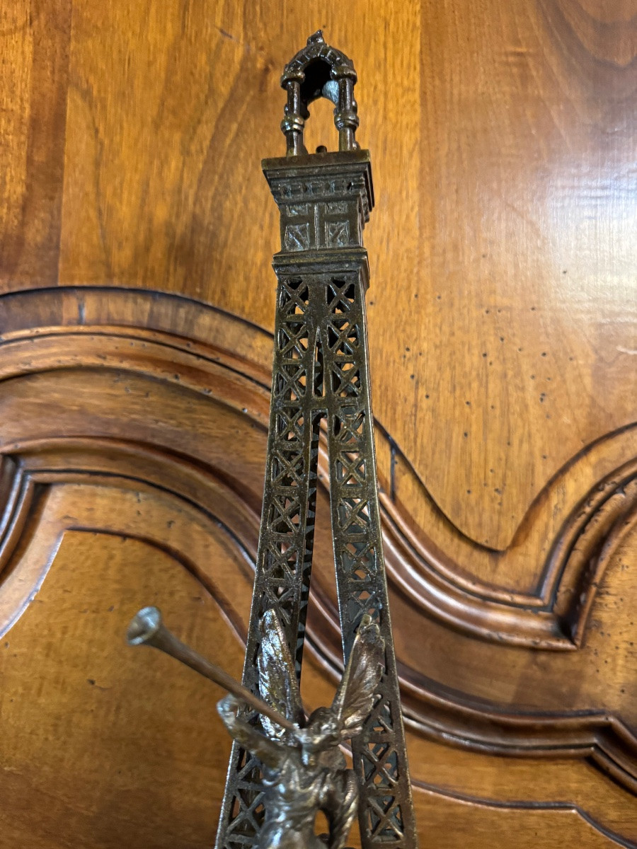 Eiffel Tower Metal Clock Circa 1900-photo-4