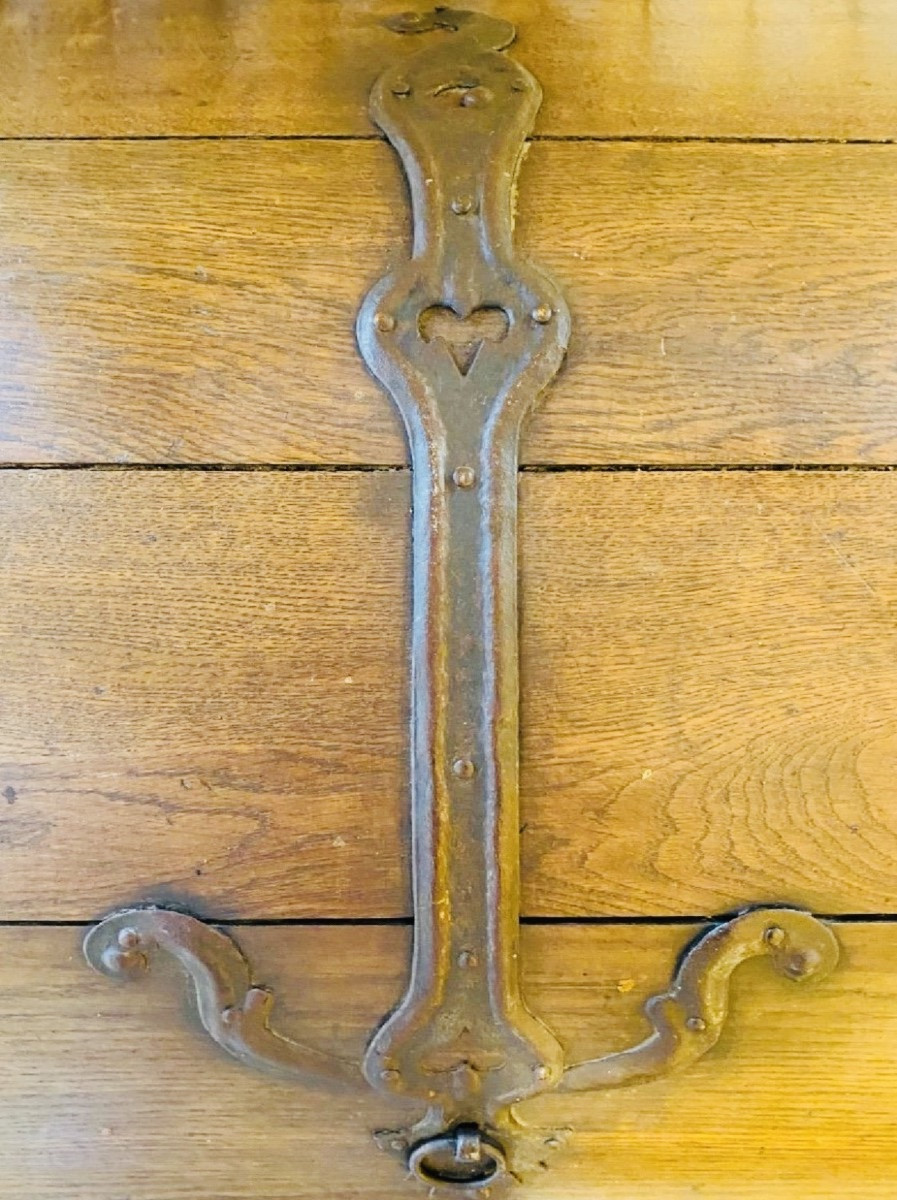 Important Coffre Bombé De Malle Poste ou de diligence en chêne blond Du XVIII Eme Siècle-photo-2