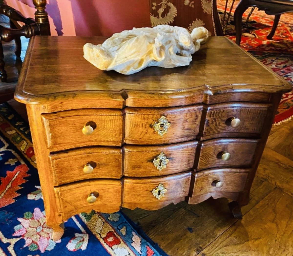 Diminutif De Commode Arbalète en chêne du XVIII Eme Siecle-photo-1