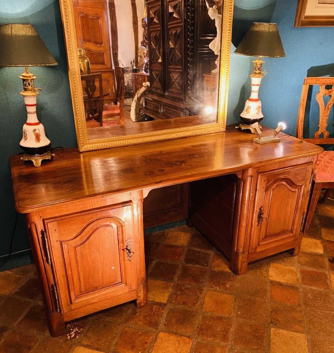 Large Flat Desk With Drawers In Burgundy Walnut, 18th Century-photo-2