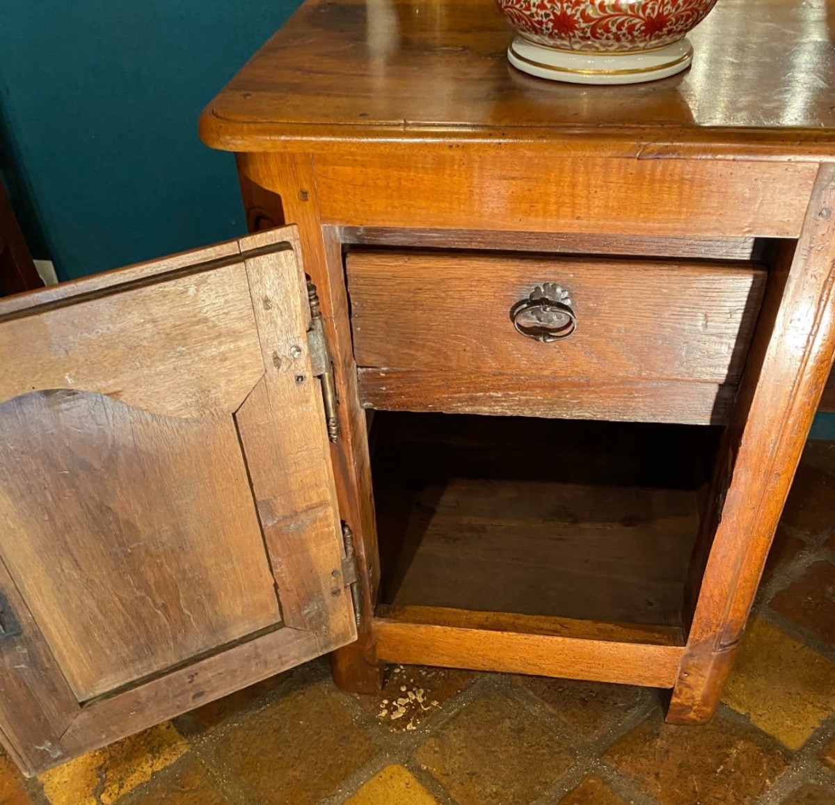 Large Flat Desk With Drawers In Burgundy Walnut, 18th Century-photo-5