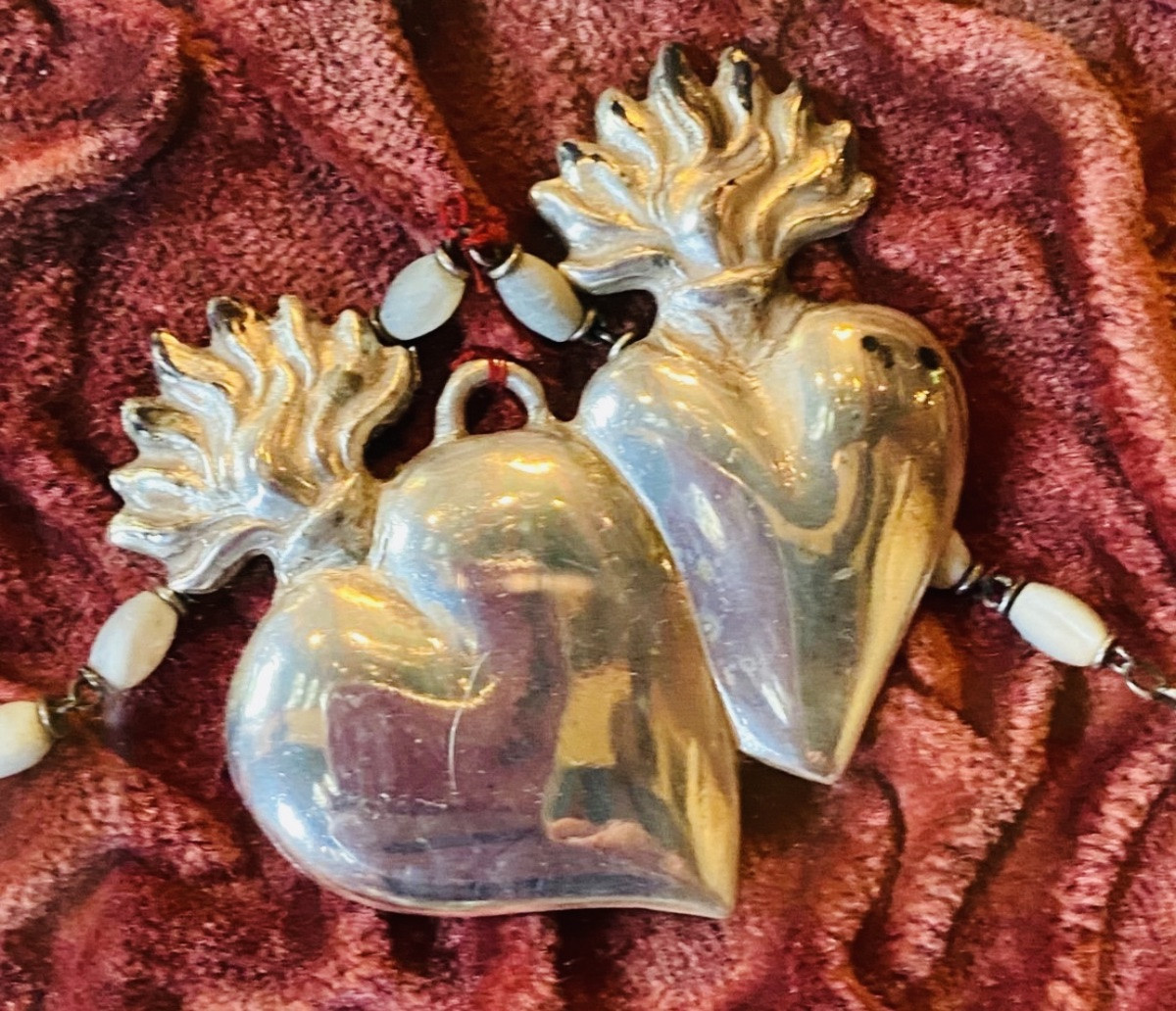 Ecumenical Silvered Bronze Frame With Relics And Ex-votos  -photo-4