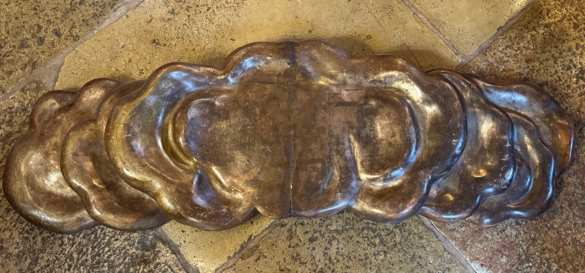 Large Decorative Cloud In Carved And Gilded Wood, France, 18th Century