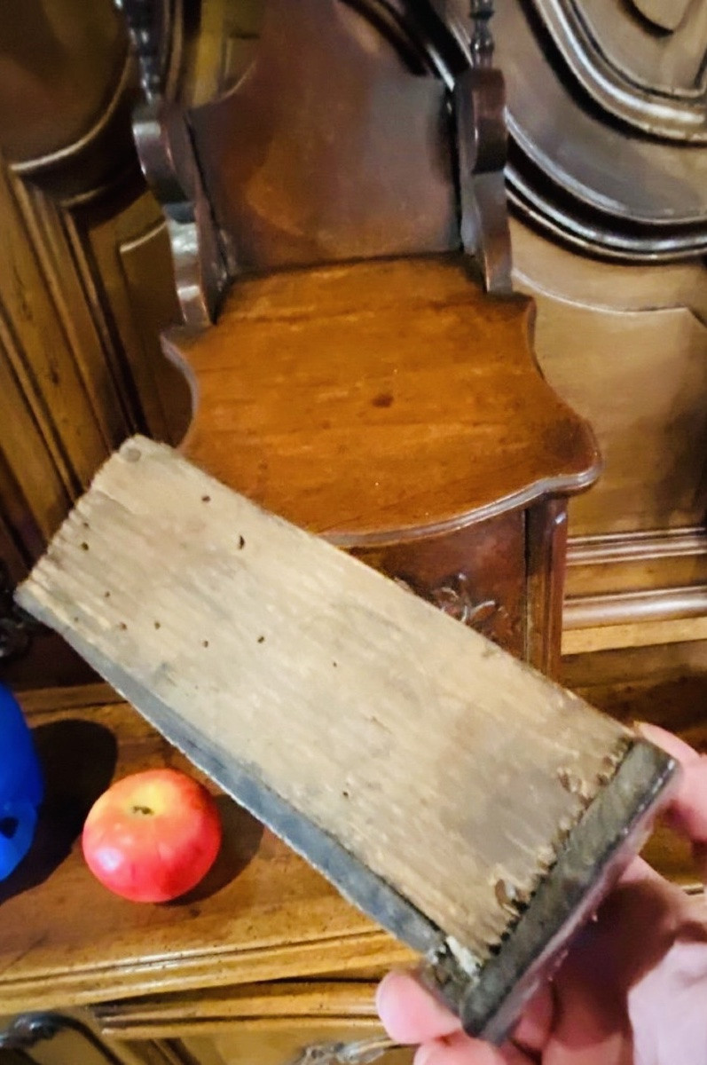 Saliero Provençal En Noyer Louis XV, Du XVIII Eme Siècle-photo-4