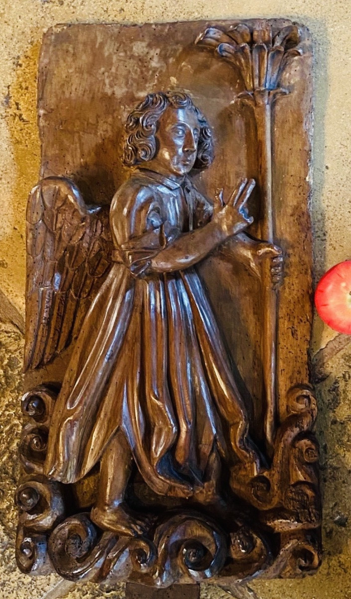 Gabriel, Angel Of The Annunciation To Mary, Walnut Sculpture In High Relief, Late 17th Century-photo-2
