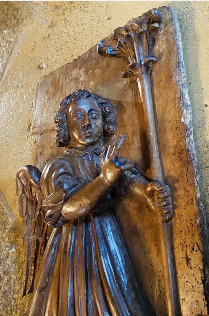 Gabriel, Angel Of The Annunciation To Mary, Walnut Sculpture In High Relief, Late 17th Century-photo-4