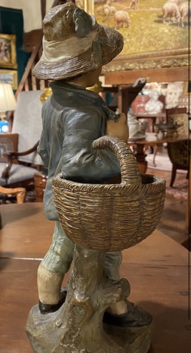 Jeune garçon en terre cuite polychrome attribué à Goldsheider -photo-7