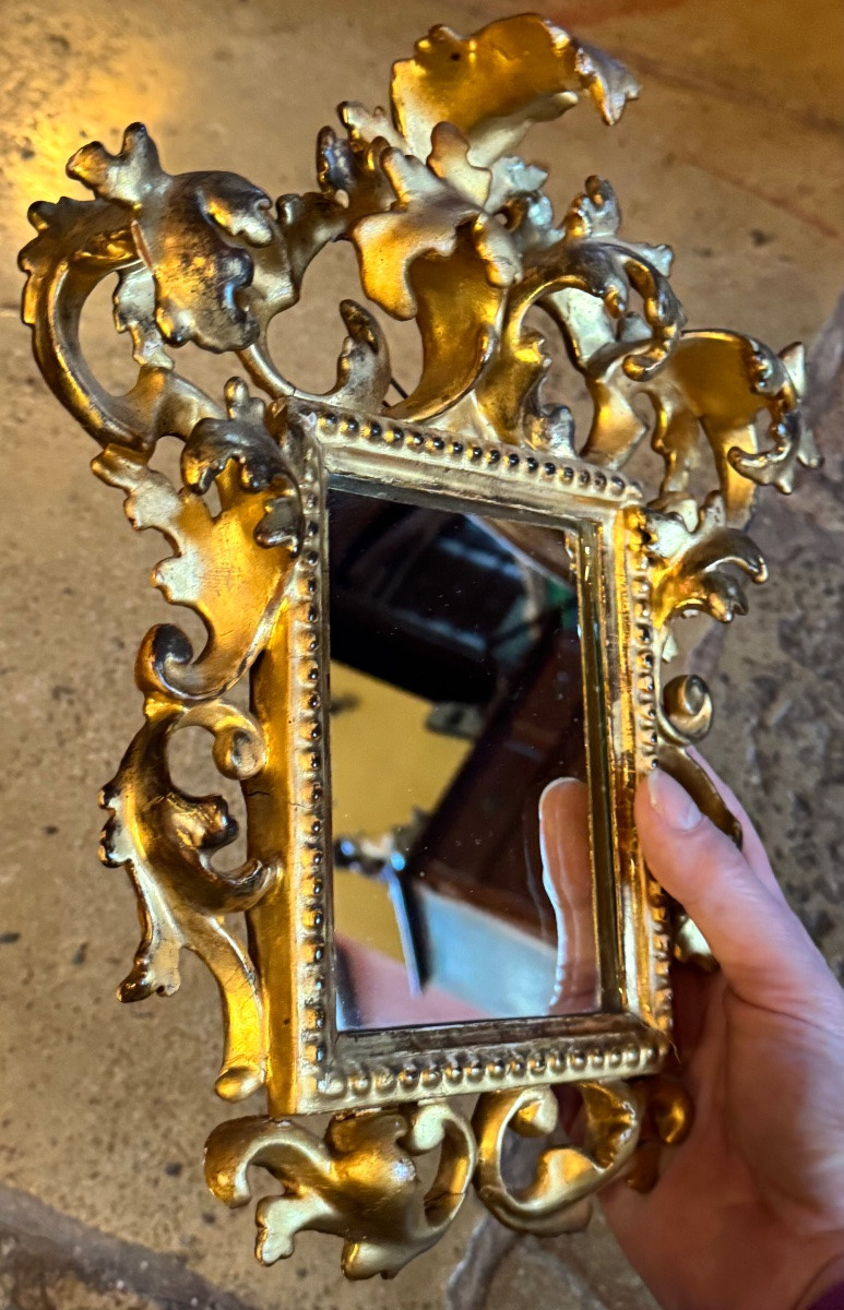 Petit miroir Florentin en bois sculpté et doré - XIXeme siècle -photo-2