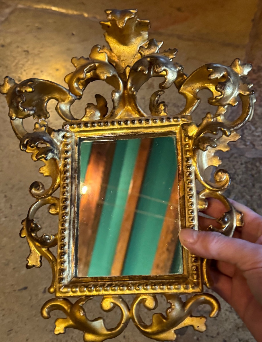 Petit miroir Florentin en bois sculpté et doré - XIXeme siècle -photo-1