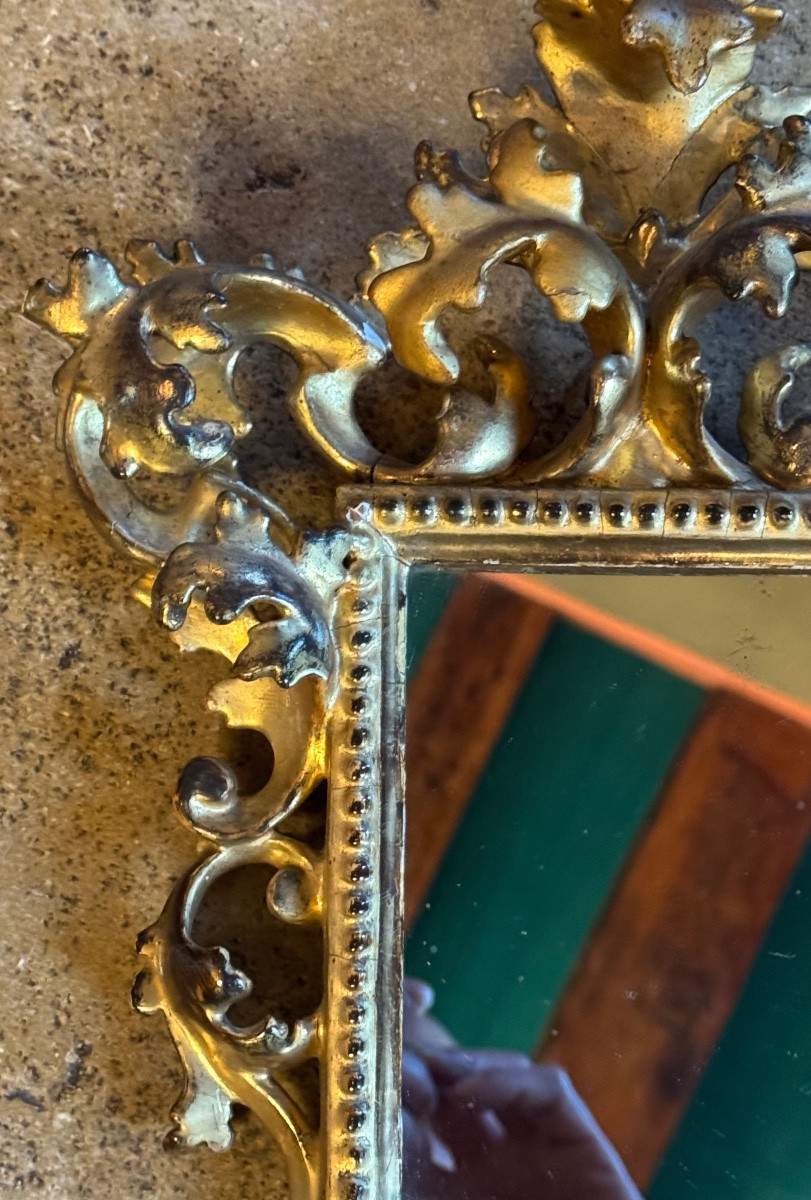 Petit miroir Florentin en bois sculpté et doré - XIXeme siècle -photo-6
