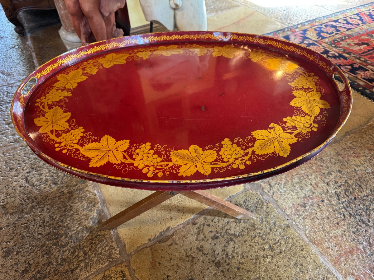  Folding Coffee Table With Removable Top In Painted Sheet Metal, Gold Decoration On A Red Background-photo-8