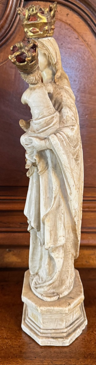 Vierge à l’Enfant couronnée en albâtre — Malines (vallée de la Meuse), début du XVIIe siècle-photo-4
