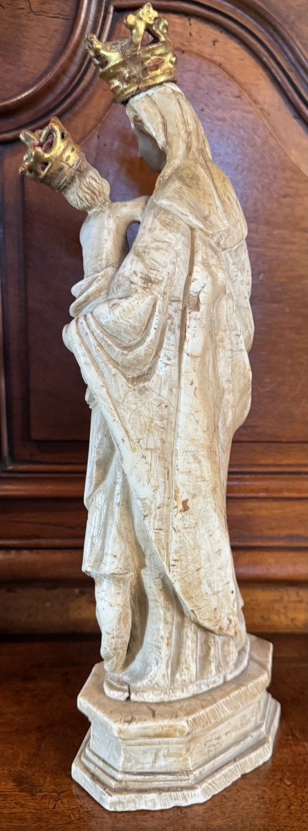 Vierge à l’Enfant couronnée en albâtre — Malines (vallée de la Meuse), début du XVIIe siècle-photo-3