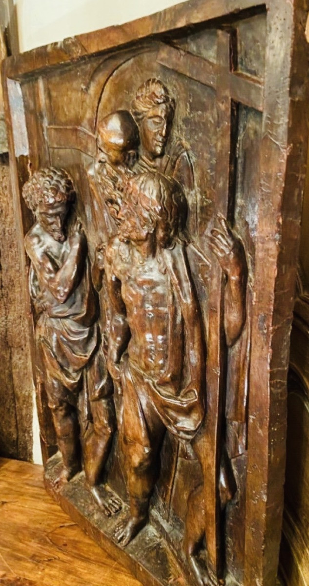 GRAND PANNEAU EN NOYER SCULPTÉ FIN XVI EME SIÈCLE-photo-4