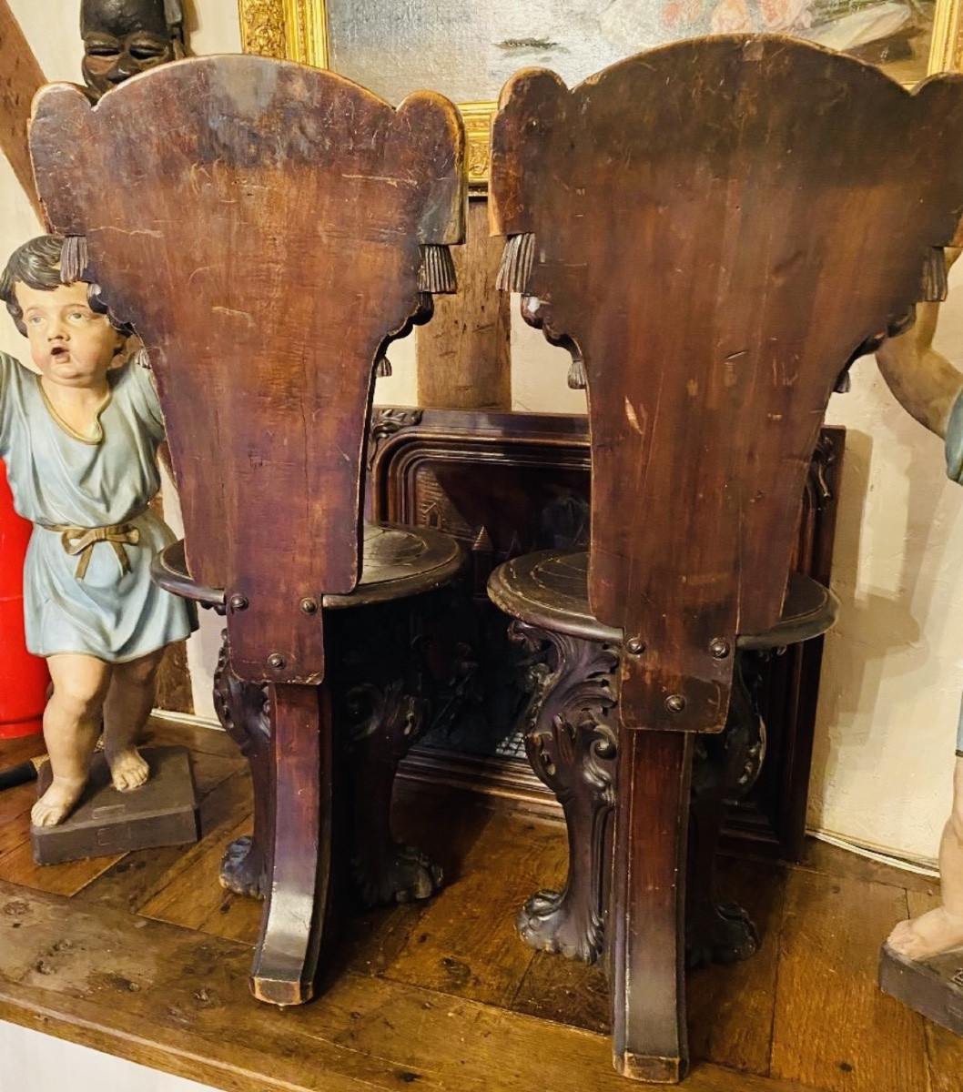 Pair Of Renaissance Style Walnut Or Sgabellis Chairs From The 19th Century-photo-3