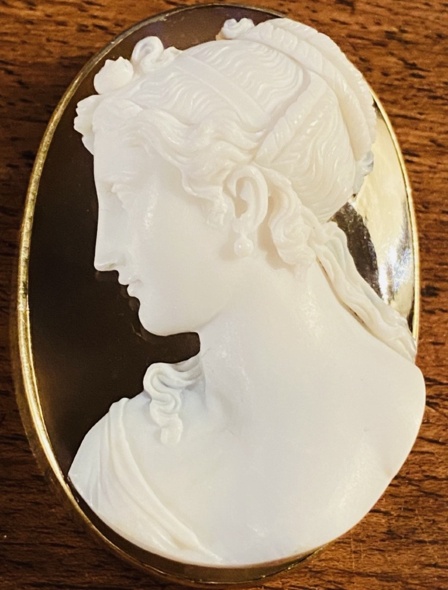 Imposant camée néoclassique en agate deux couches du XIX eme siècle -photo-2
