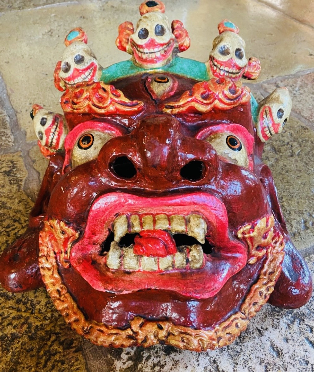 Masque rituel népalais en papier mâché, orné de Citipati - XXe siècle-photo-4