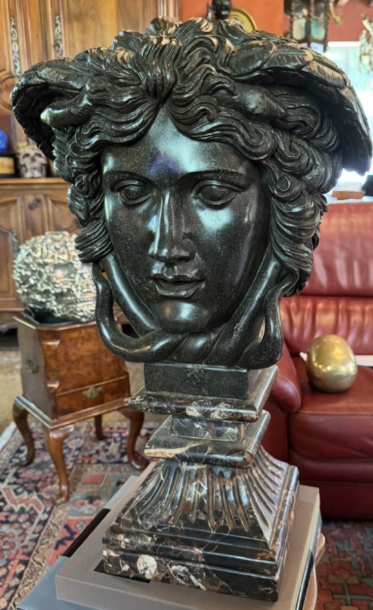 Large Medusahead - Gorgon In The Style Of The Rondanini Jellyfish Decorative Sculpture - France-photo-2