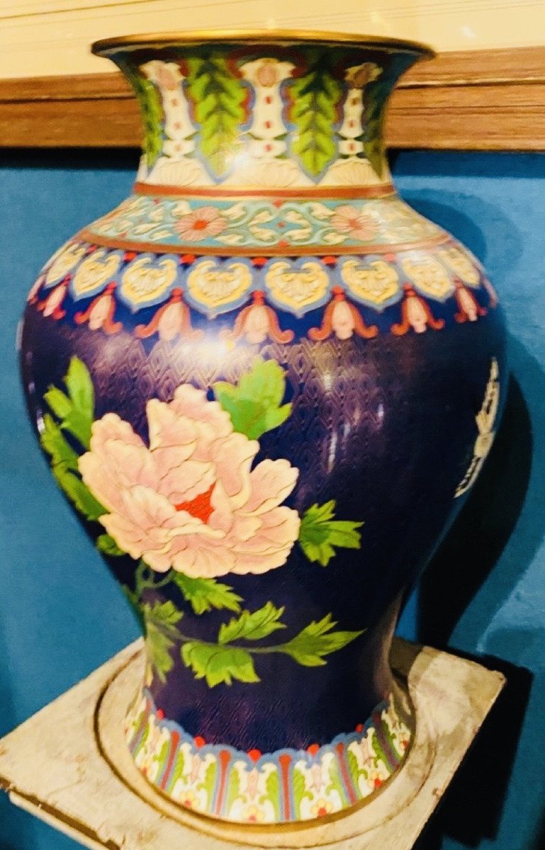Large Pair Of Cloisonné Peony Vases, China, Early XX® Century-photo-4