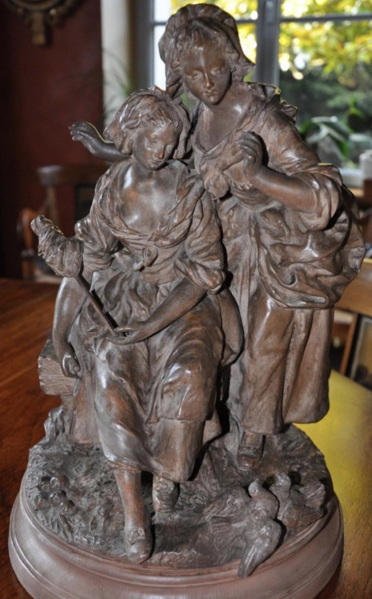 Terracotta Group Of Two Shepherdesses With Doves, 19th Century