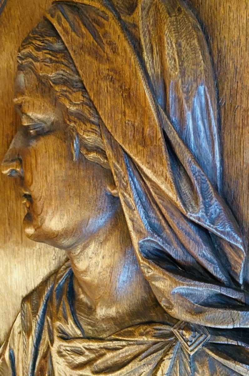 PAIRE DE grands médaillons SCULPTÉS EN HAUT RELIEF : JÉSUS ET LA VIERGE MARIE, FIN DU XIXE-photo-5