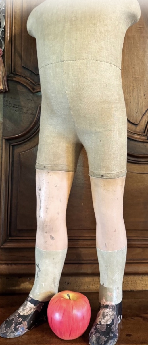 Napoleon III Period Child's Mannequin-photo-2