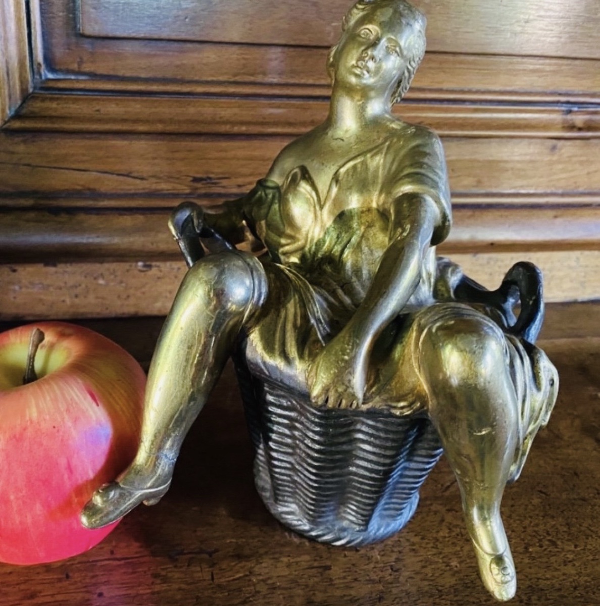 CURIOSA, BRONZE ÉROTIQUE D’UNE BLANCHISSEUSE MME SANS GÊNE, XIX EME SIÈCLE-photo-4