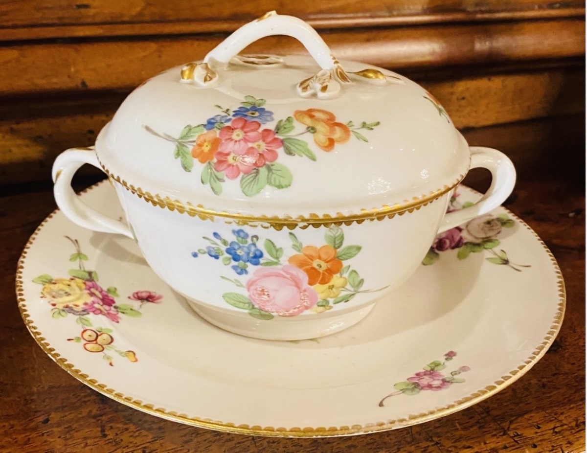 Soup Bowl Or Rare 18th-century Soup Bowl And Saucer Signed -photo-3
