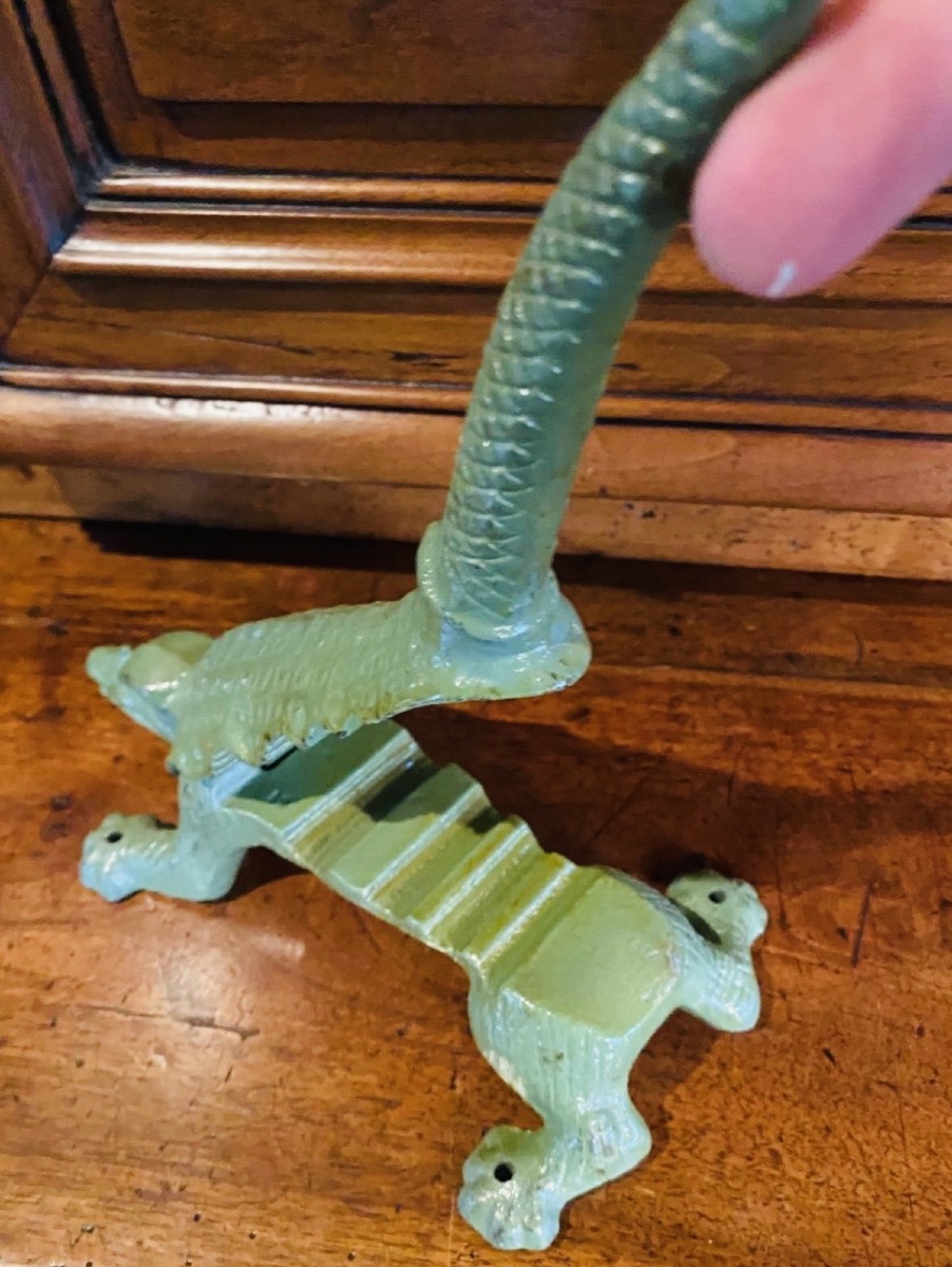 Crocodile-headed Pharmacy Stopper, Late 19th Century-photo-4