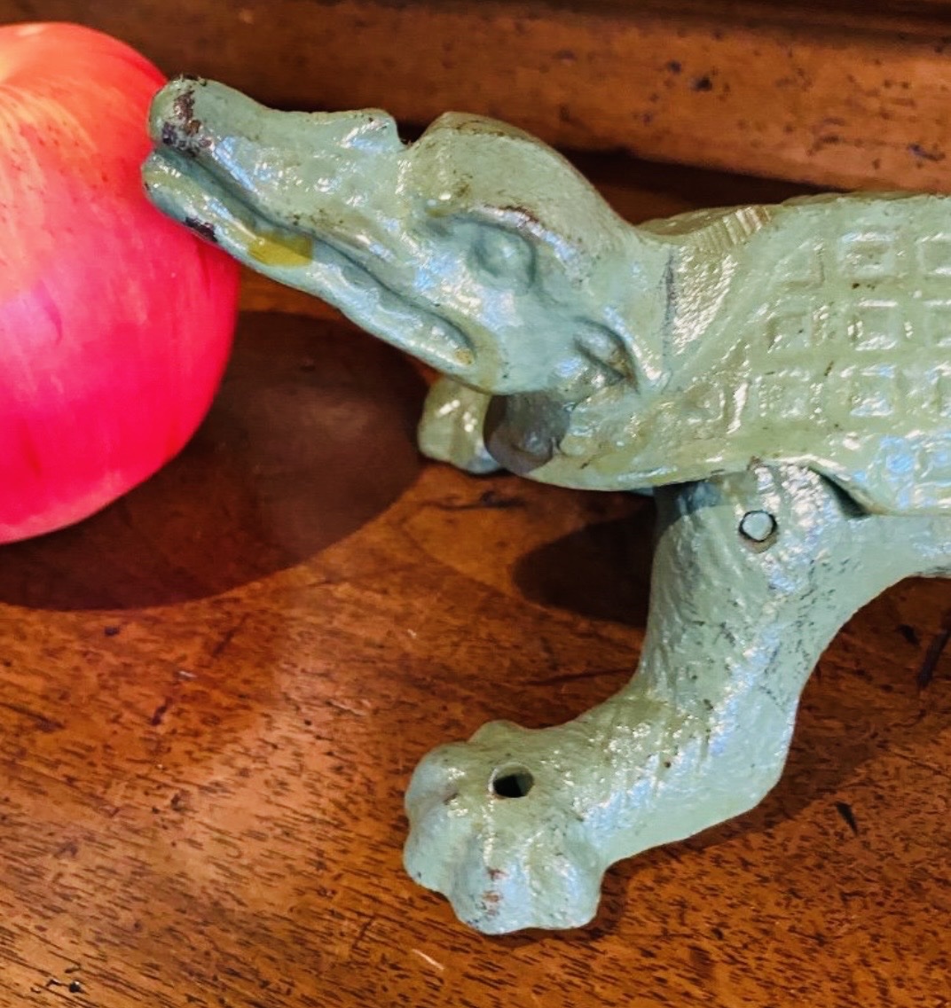 Crocodile-headed Pharmacy Stopper, Late 19th Century-photo-5