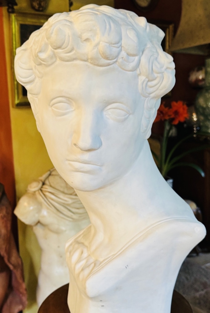 Giuliano De Médicis, After Michelangelo, Important Plaster Bust From The Mid-20th Century