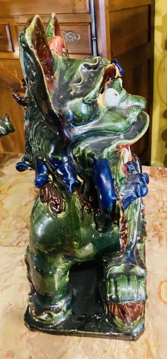 IMPORTANTE PAIRE DE CHIENS DE FÔ EN FAÏENCE POLYCHROME, CHINE, XXᵉ SIÈCLE-photo-4