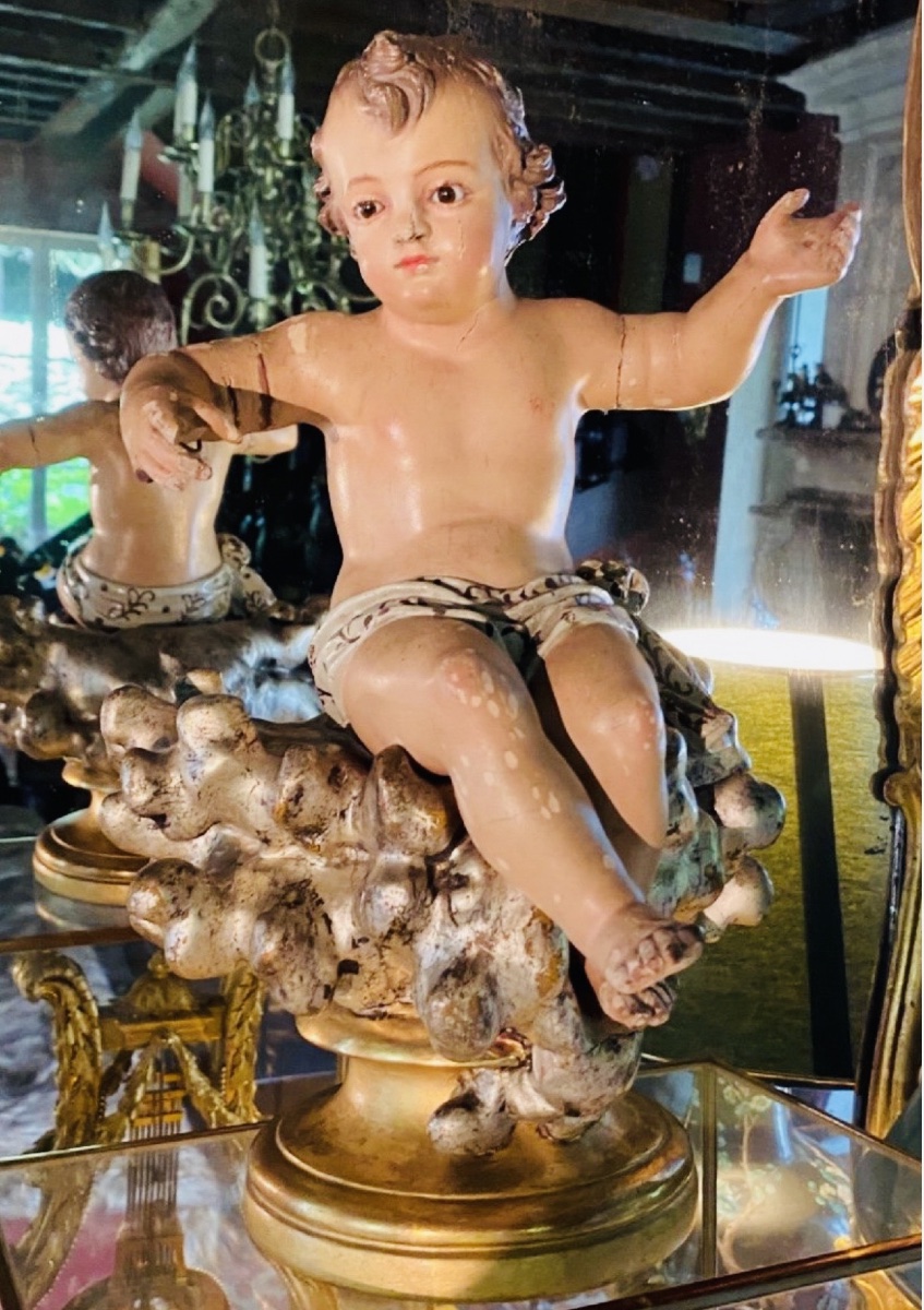 The Infant Jesus In Majesty On Silver Clouds, 18th-century Polychrome Wood-photo-1