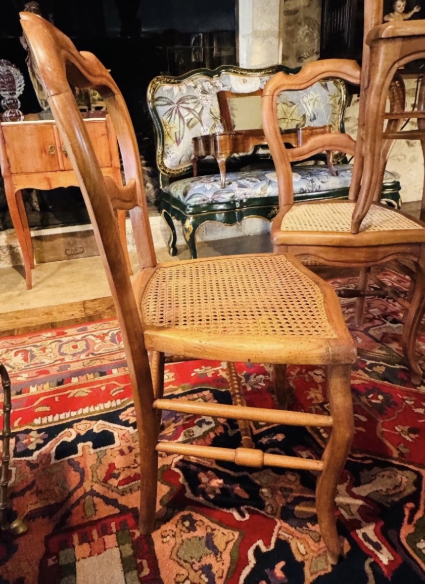 SÉRIE DE SIX CHAISES LOUIS-PHILIPPE EN MERISIER BLOND, ASSISES CANNÉES – XIXe SIÈCLE-photo-1