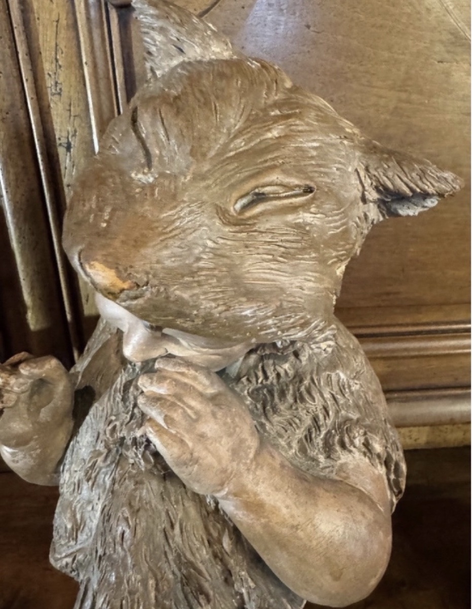 BUSTE EN TERRE CUITE : PETITE FILLE COIFFÉE D’UNE PEAU DE RENARD, INSPIRÉE DES CONTES DU XIX E -photo-2