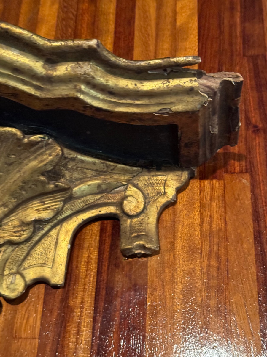 Small Rocaille Wall Console In Gilded Wood, Louis XV Period, 17th Century-photo-2