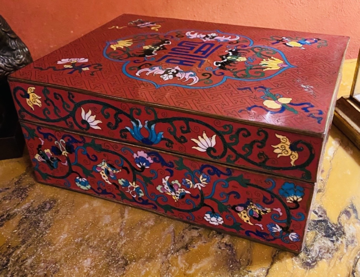GRAND COFFRET CHINOIS EN ÉMAUX CLOISONNÉS - DÉBUT DU XXe SIÈCLE-photo-6