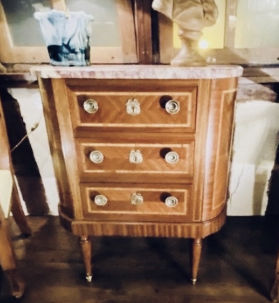 Louis XVI-style Chest Of Drawers With Rounded Sides, Made In The Faubourg-photo-2