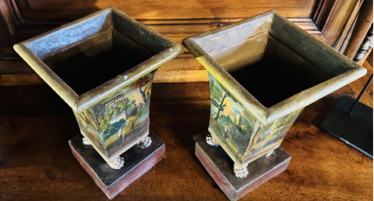 PAIRE DE VASES CORNETS EN TÔLE PEINTE DU XIX EME SIÈCLE-photo-2