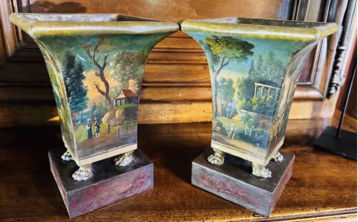 PAIRE DE VASES CORNETS EN TÔLE PEINTE DU XIX EME SIÈCLE-photo-3