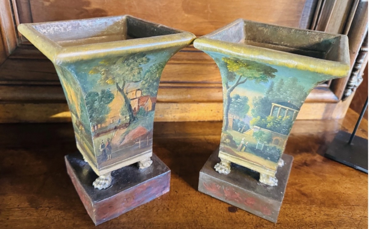 PAIRE DE VASES CORNETS EN TÔLE PEINTE DU XIX EME SIÈCLE-photo-4