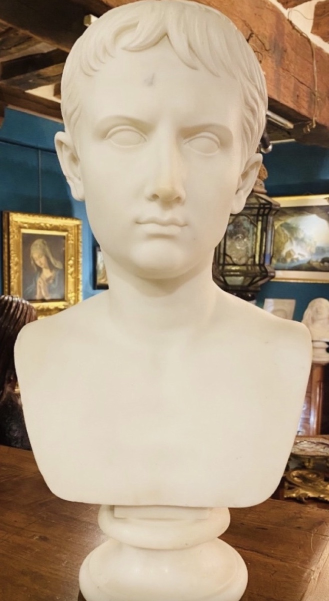 JEUNE AUGUSTE – GRAND BUSTE EN MARBRE BLANC D’APRÈS L’ANTIQUE, ITALIE, XIXe SIÈCLE-photo-1