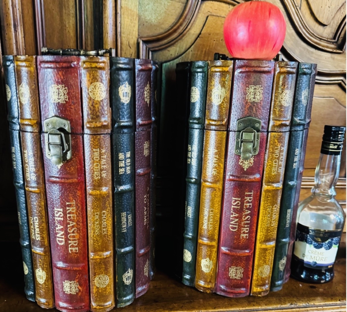 PAIRE DE COFFRETS DE RANGEMENT EN FORME DE FAUX LIVRES - DÉCOR DE BIBLIOTHÈQUE ANGLAISE -photo-4