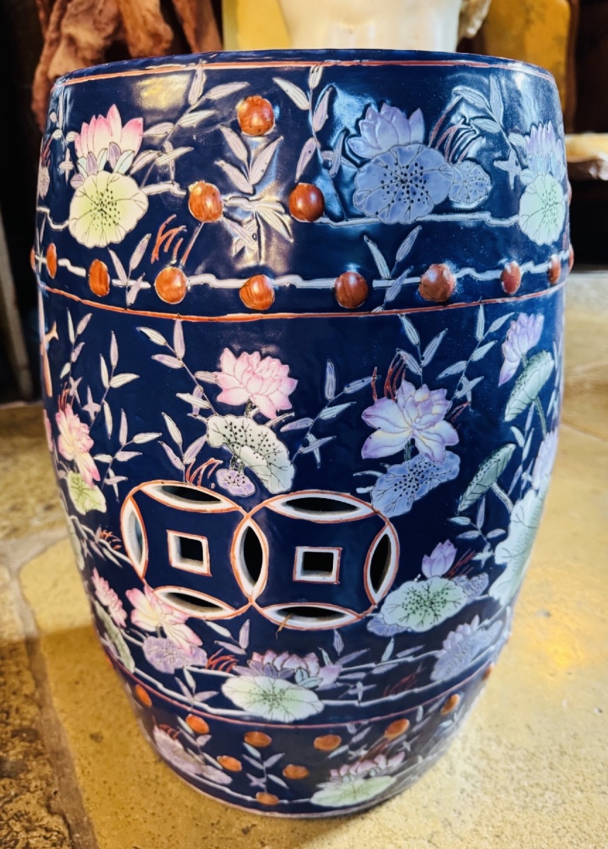 Openwork Chinese Porcelain Garden Stool, 20th Century