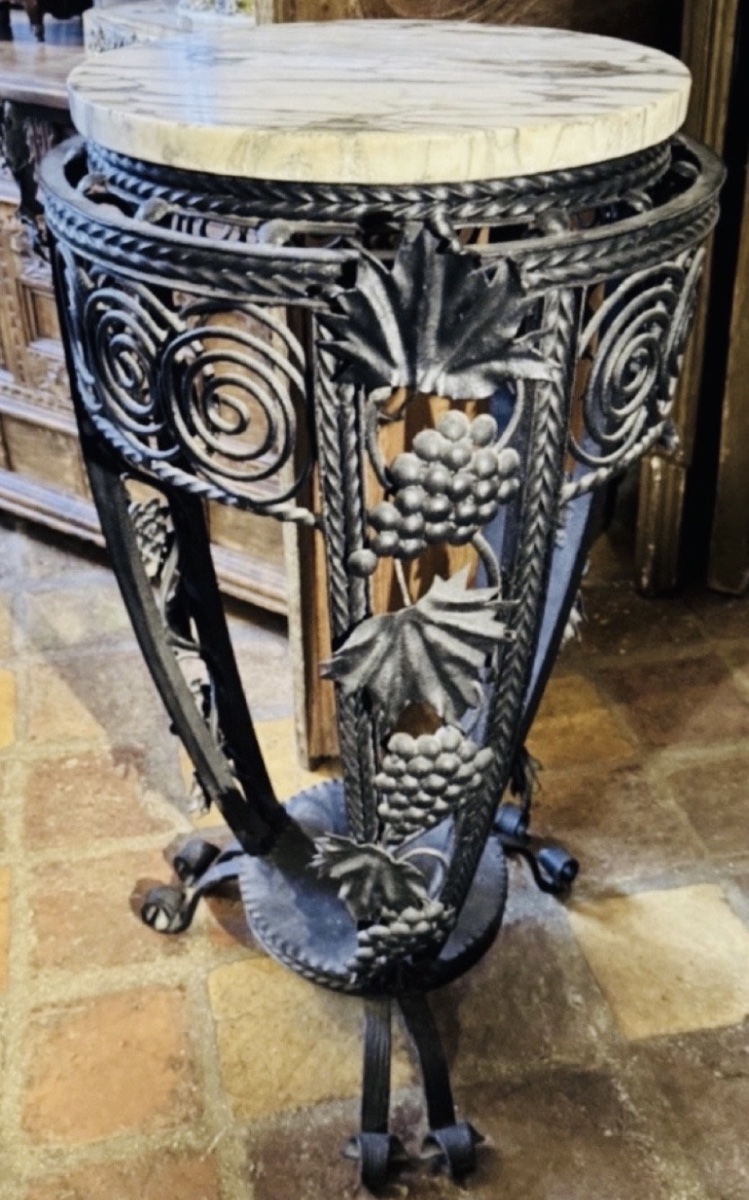 Elegant Wrought-iron Tripod Side Table With Rich Naturalistic Decoration Featuring Grape Clusters And Leaves-photo-6