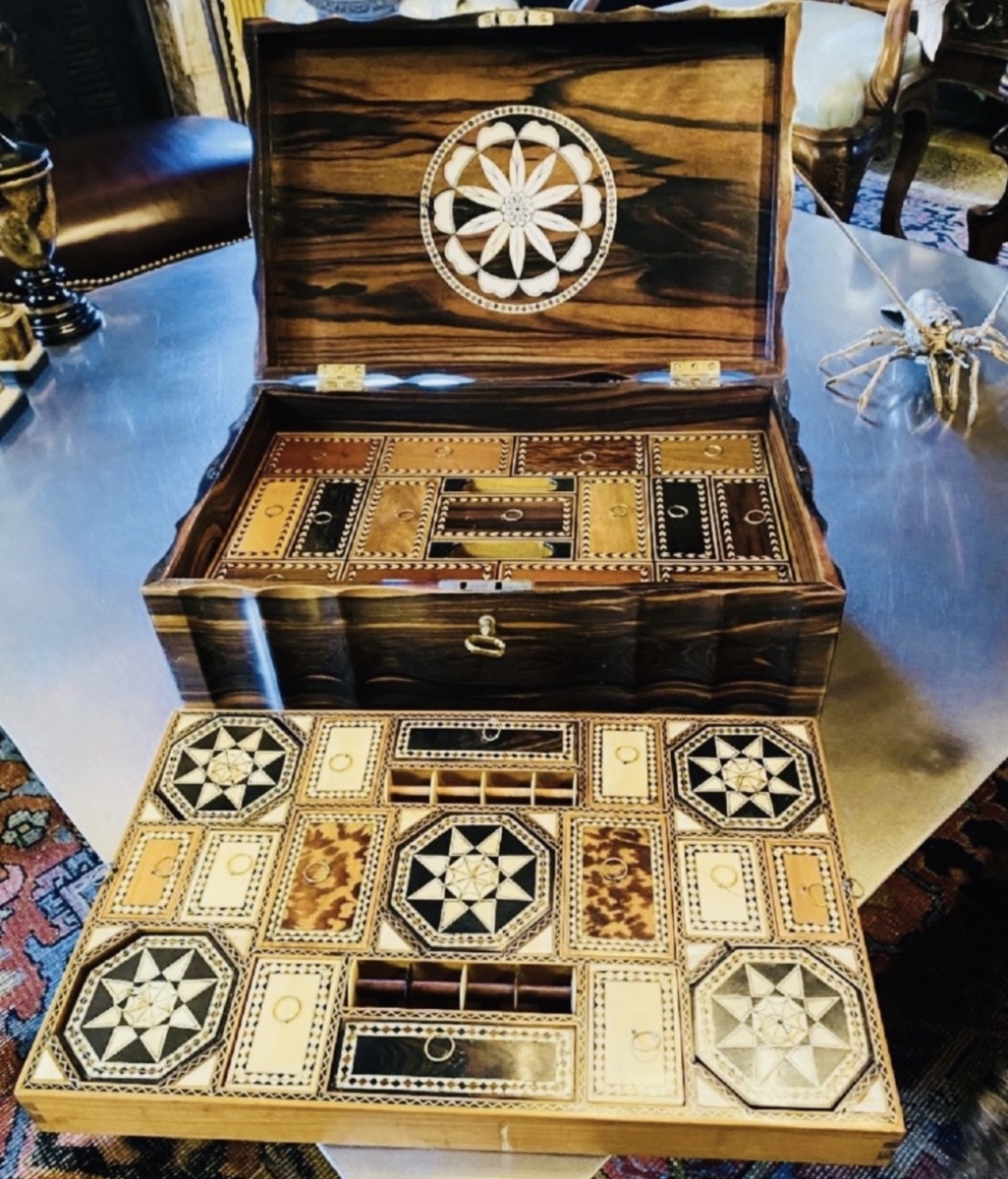 GRAND COFFRET ANGLO INDIEN DU XIX EME SIÈCLE-photo-5