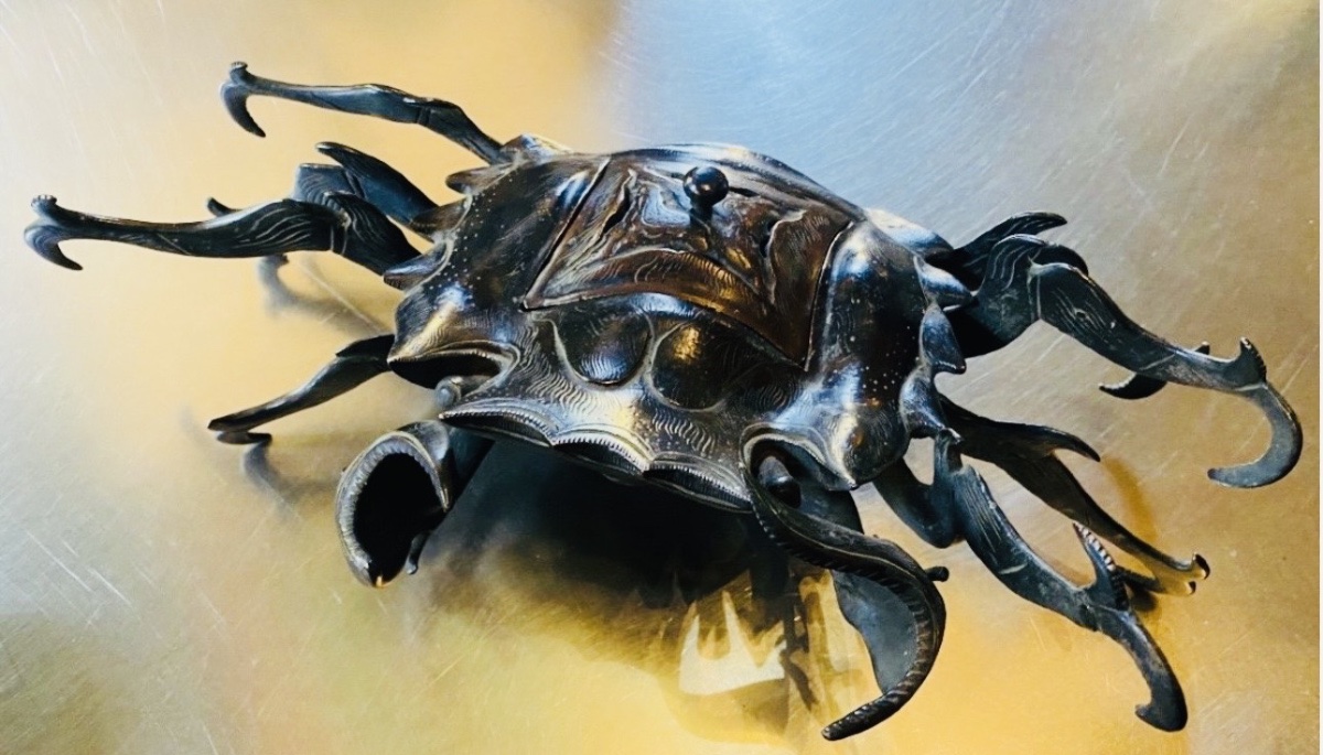 Large Japanese Bronze Incense Burner In The Shape Of A Crab - Brown Patina-photo-7