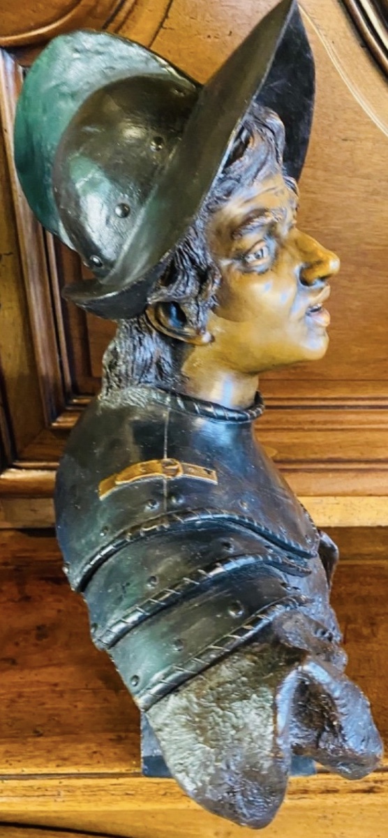 GRAND BUSTE D’UN GUERRIER EN CUIRASSE SIGNÉ GOLDSHEIDER-photo-8