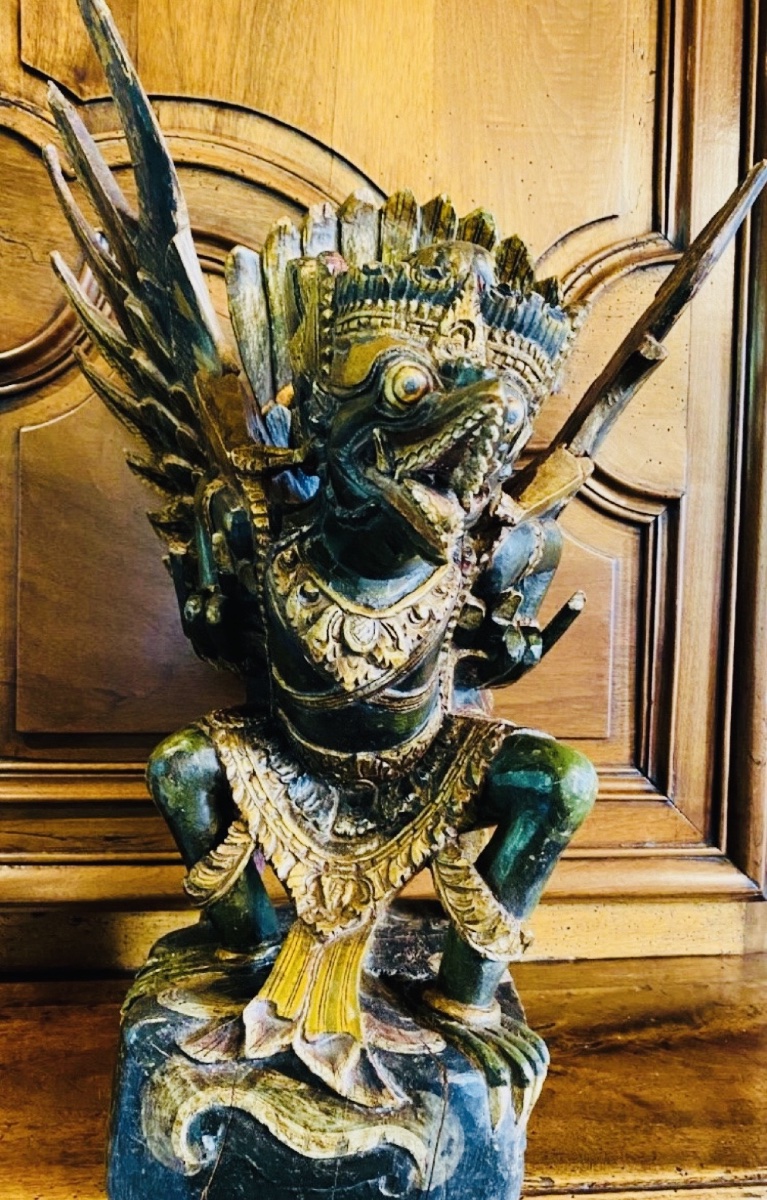 GAROUDA EN BOIS POLYCHROME ET BOIS DORÉ, INDE 1ERE MOITIÉ DU XX EME SIÈCLE-photo-2
