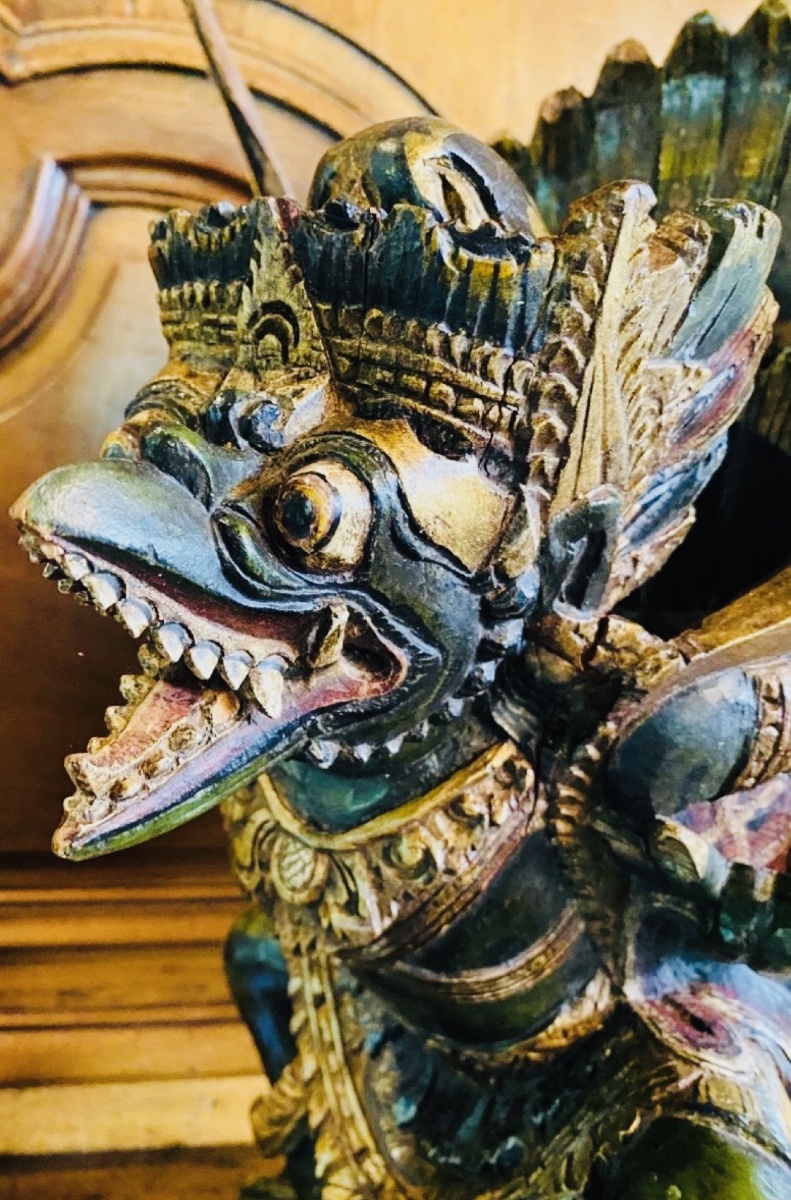 GAROUDA EN BOIS POLYCHROME ET BOIS DORÉ, INDE 1ERE MOITIÉ DU XX EME SIÈCLE-photo-5